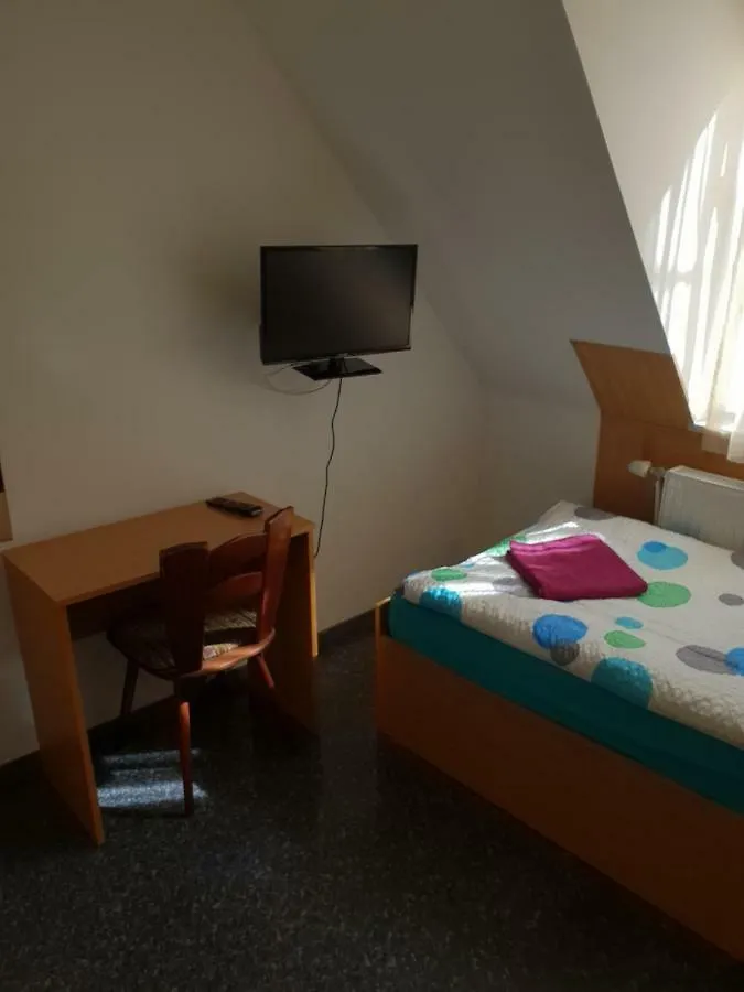 Gasthof Pension Haus Baron 1 Neckarau City Airport City Airport Mannheim